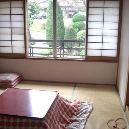 ホテルMinshuku Fugakuso 富士河口湖町 エクステリア 写真