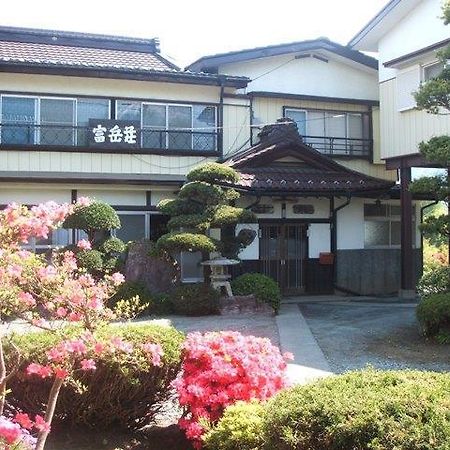 ホテルMinshuku Fugakuso 富士河口湖町 エクステリア 写真